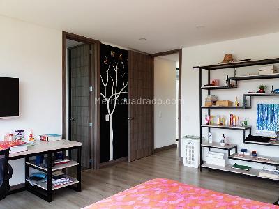 Casa de 4 alcobas en venta en Envigado, Envigado, 396 m² · foto 13 de 20