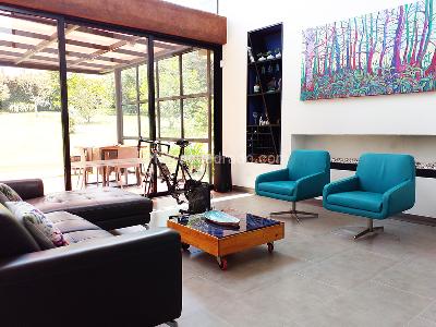 Casa de 4 alcobas en venta en Envigado, Envigado, 396 m² · foto 2 de 20