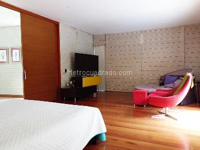 Casa de 3 alcobas en venta en Envigado, Envigado, 370 m² · foto 16 de 19