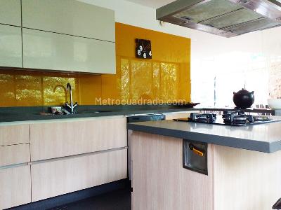 Casa de 3 alcobas en venta en Envigado, Envigado, 370 m² · foto 7 de 19