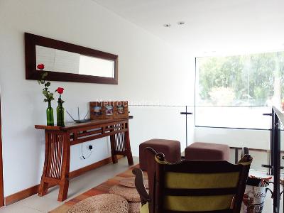Casa de 3 alcobas en venta en Envigado, Envigado, 370 m² · foto 9 de 19