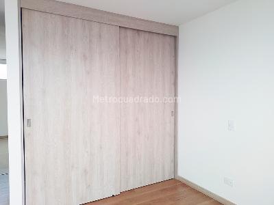 Apartamento de 3 alcobas en venta en El Poblado, Medellín, 137 m² · foto 12 de 18