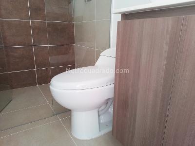 Apartamento de 3 alcobas en venta en El Poblado, Medellín, 137 m² · foto 17 de 18