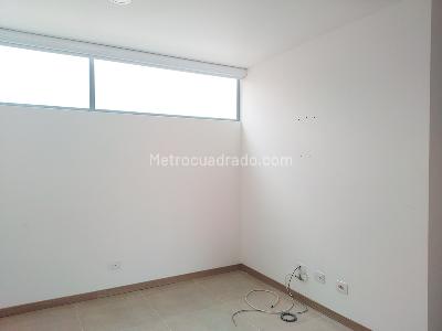 Apartamento de 3 alcobas en venta en El Poblado, Medellín, 137 m² · foto 8 de 18