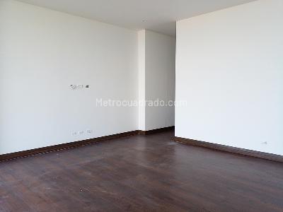 Apartamento de 3 alcobas en venta en El Poblado, Medellín, 404 m² · foto 14 de 19