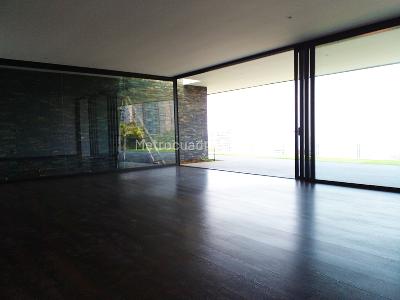 Apartamento de 3 alcobas en venta en El Poblado, Medellín, 404 m² · foto 2 de 19