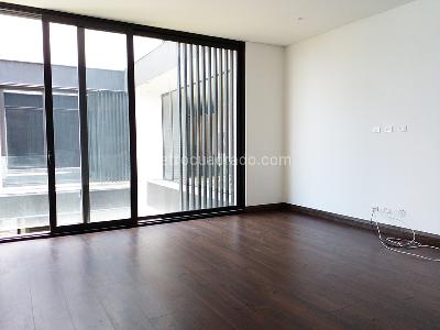 Apartamento de 3 alcobas en venta en El Poblado, Medellín, 404 m² · foto 7 de 19