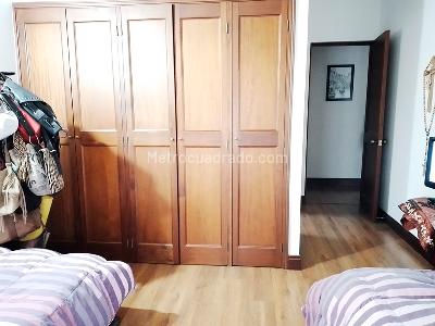 Casa de 3 alcobas en venta en El Poblado, Medellín, 219 m² · foto 14 de 18
