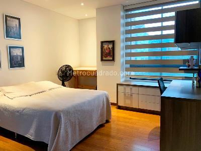 Apartamento de 3 alcobas en venta en San Lucas, Medellín, 217 m² · foto 10 de 15