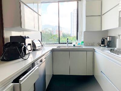 Apartamento de 3 alcobas en venta en San Lucas, Medellín, 217 m² · foto 5 de 15