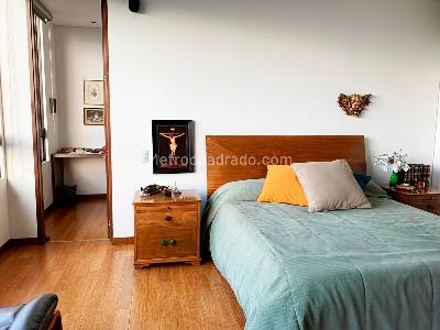 Apartamento de 3 alcobas en venta en San Lucas, Medellín, 217 m² · foto 8 de 15