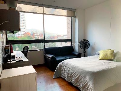 Apartamento de 3 alcobas en venta en San Lucas, Medellín, 217 m² · foto 9 de 15