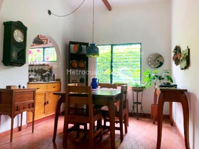 Casa de 3 alcobas en venta en Envigado, Envigado, 470 m² · foto 3 de 20