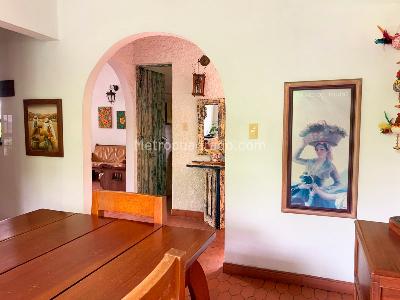 Casa de 3 alcobas en venta en Envigado, Envigado, 470 m² · foto 4 de 20
