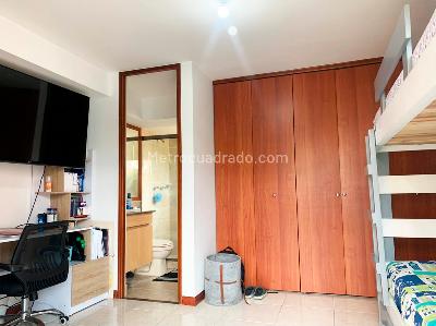 Apartamento de 4 alcobas en venta en Envigado, Envigado, 219 m² · foto 16 de 18