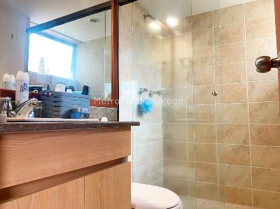 Apartamento de 4 alcobas en venta en Envigado, Envigado, 219 m² · foto 17 de 18