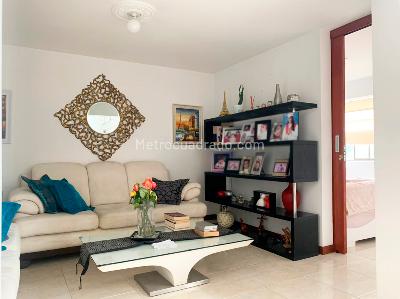 Apartamento de 4 alcobas en venta en Envigado, Envigado, 219 m² · foto 6 de 18