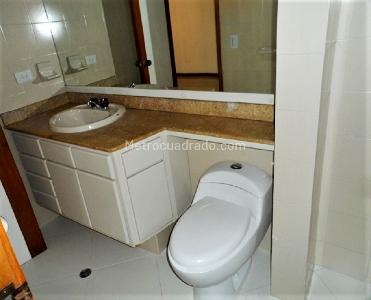 Apartamento en venta en El Poblado, Medellín · foto 14 de 15