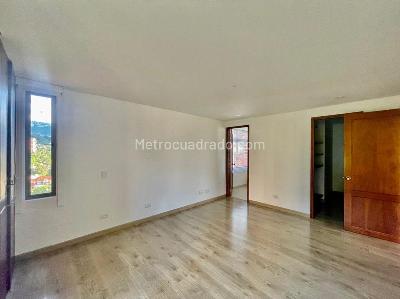 Apartamento de 3 alcobas en venta en El Poblado, Medellín, 217 m² · foto 12 de 20