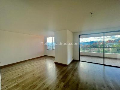 Apartamento de 3 alcobas en venta en El Poblado, Medellín, 217 m² · foto 4 de 20