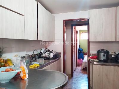 Casa de 4 alcobas en venta en El Poblado, Medellín, 350 m² · foto 5 de 17
