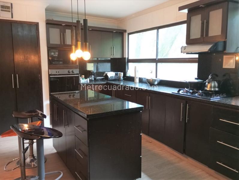 Furnished 3BR Apartment with 3 Baths in El Poblado - 5