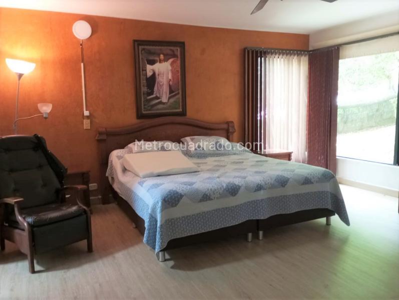 Furnished 3BR Apartment with 3 Baths in El Poblado - 7