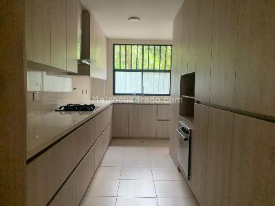 Casa de 4 alcobas en venta en Envigado, Envigado, 250 m² · foto 9 de 20