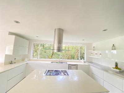 Casa de 4 alcobas en venta en Envigado, Envigado, 370 m² · foto 11 de 19
