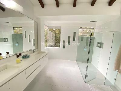 Casa de 4 alcobas en venta en Envigado, Envigado, 370 m² · foto 16 de 19