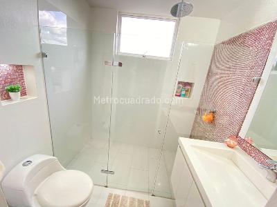 Casa de 4 alcobas en venta en Envigado, Envigado, 370 m² · foto 17 de 19