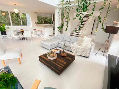 Casa de 4 alcobas en venta en Envigado, Envigado, 370 m² · foto 5 de 19