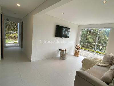 Casa de 4 alcobas en venta en Envigado, Envigado, 370 m² · foto 6 de 19