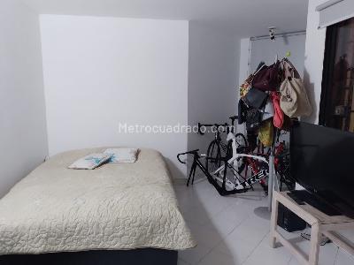Casa de 4 alcobas en venta en El Poblado, Medellín, 215 m² · foto 13 de 20