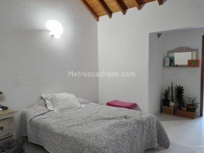Casa de 4 alcobas en venta en El Poblado, Medellín, 215 m² · foto 14 de 20