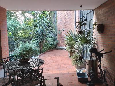 Casa de 4 alcobas en venta en El Poblado, Medellín, 215 m² · foto 18 de 20