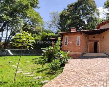 Casa de 2 alcobas en venta en El Poblado, Medellín, 360 m² · foto 12 de 14