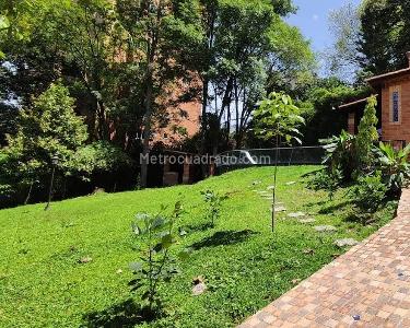 Casa de 2 alcobas en venta en El Poblado, Medellín, 360 m² · foto 13 de 14
