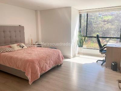 Casa de 5 alcobas en venta en Envigado, Envigado, 400 m² · foto 13 de 17
