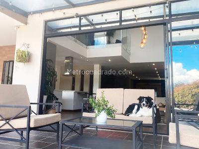 Casa de 5 alcobas en venta en Envigado, Envigado, 400 m² · foto 17 de 17