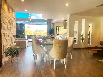 Casa de 5 alcobas en venta en Envigado, Envigado, 400 m² · foto 4 de 17