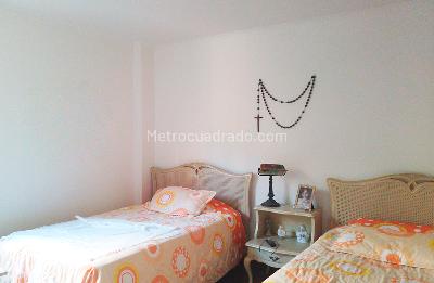 Apartamento de 3 alcobas en venta en El Tesoro, Medellín, 147 m² · foto 10 de 17