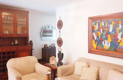 Apartamento de 3 alcobas en venta en El Tesoro, Medellín, 147 m² · foto 8 de 17