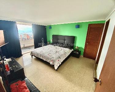 Apartamento de 3 alcobas en venta en El Poblado, Medellín, 246 m² · foto 9 de 16