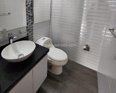 Apartamento de 3 alcobas en venta en Castropol, Medellín, 126 m² · foto 12 de 14