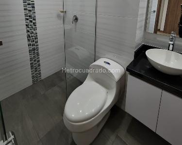 Apartamento de 3 alcobas en venta en Castropol, Medellín, 126 m² · foto 13 de 14