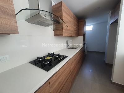 Apartamento de 3 alcobas en venta en Castropol, Medellín, 126 m² · foto 5 de 14