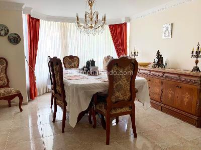 Casa de 5 alcobas en venta en El Poblado, Medellín, 307 m² · foto 4 de 18