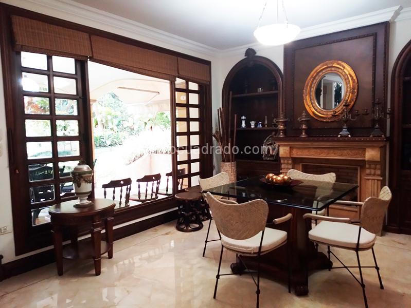Casa Elegante de 5 Alcobas con Jardín en El Poblado - 6