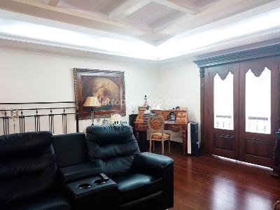 Casa de 5 alcobas en venta en El Poblado, Medellín, 650 m² · foto 10 de 19